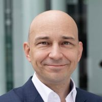 Paul_Schmidmaier-Immobilien-Immobilienmakler-München-West-Laim-400x400 Geschäftsführer Paul Schmidmaier verfügt über eine 20-jährige Marktkenntnis im Münchner Westen. Deshalb sind er und sein Team die perfekten Ansprechpartner für alle Fragen rund um Ihren Immobilienverkauf.